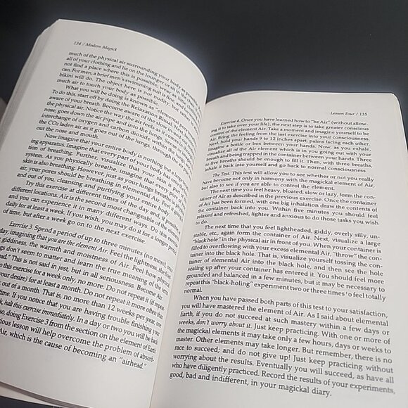 Modern Magick : Eleven Lessons in the High Magickal Arts by D.Kraig 9th Printing - Picture 16 of 16